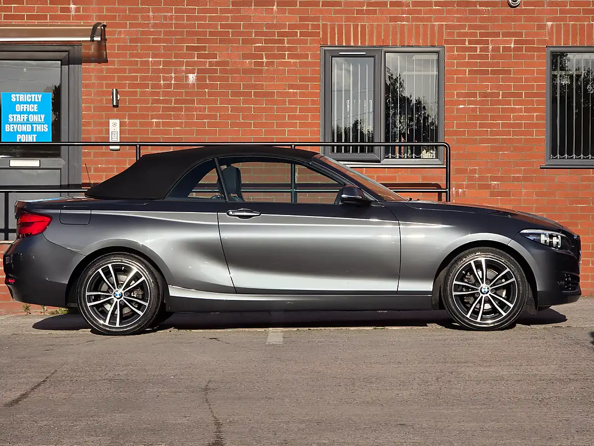 Used 2019 BMW 2 Series Sport Grey - Interior and Exterior details 9
