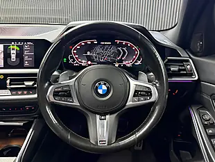 Used 2019 BMW 3 Series Blue - Interior and Exterior details 15
