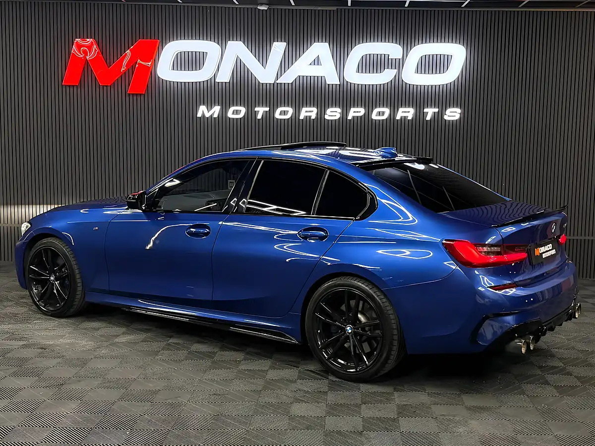 Used 2019 BMW 3 Series Blue - Interior and Exterior details 3