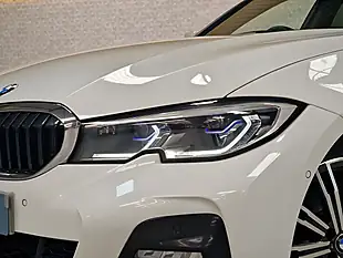 Used 2019 BMW 3 Series M Sport Alpine White - Interior and Exterior details 12