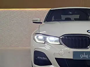 Used 2019 BMW 3 Series M Sport Alpine White - Interior and Exterior details 6