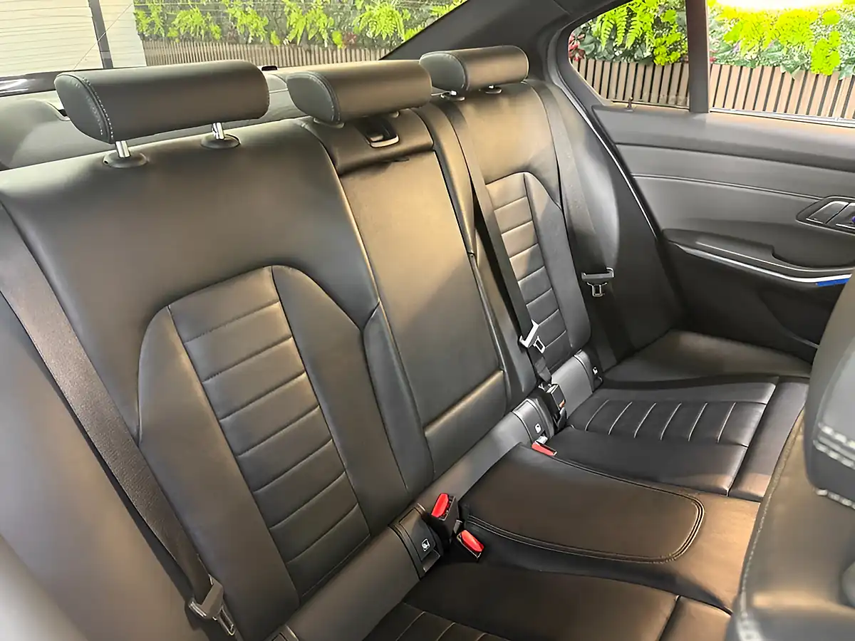 Used 2019 BMW 3 Series M Sport Black - Interior and Exterior details 12