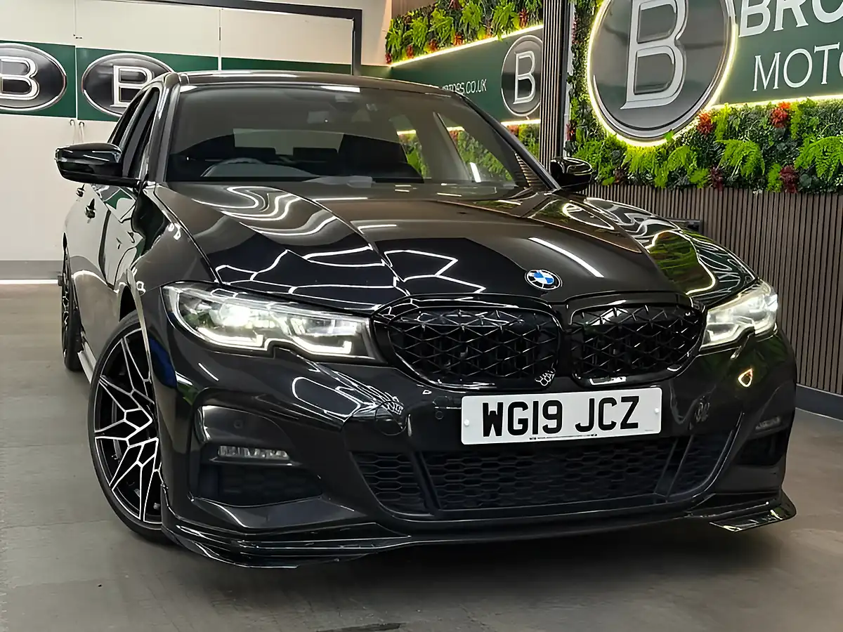 Used 2019 BMW 3 Series M Sport Black - Interior and Exterior details 3