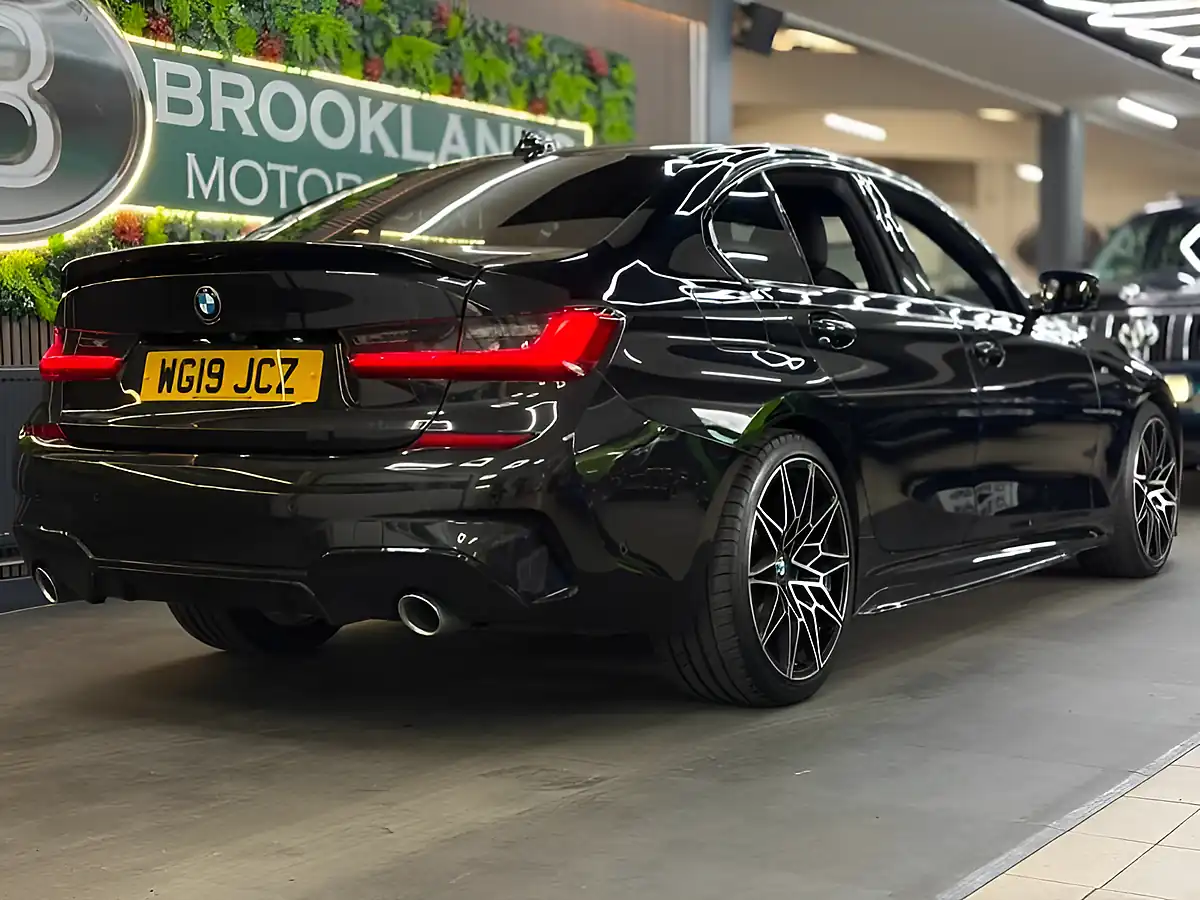 Used 2019 BMW 3 Series M Sport Black - Interior and Exterior details 9