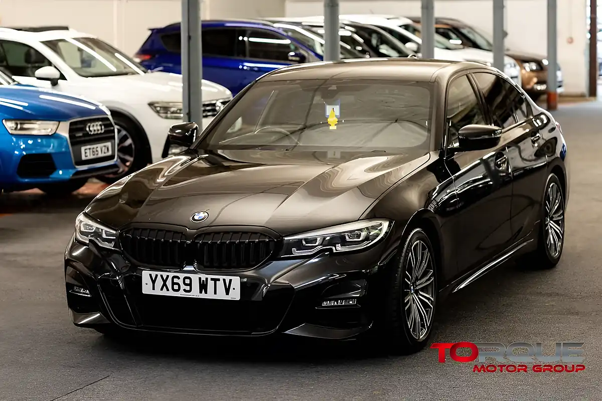 Used 2019 BMW 3 Series M Sport Black - Front View