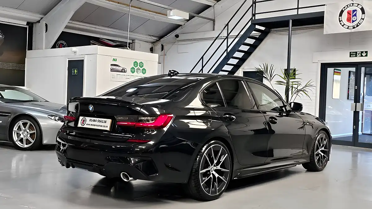 Used 2019 BMW 3 Series M Sport Black - Interior and Exterior details 10