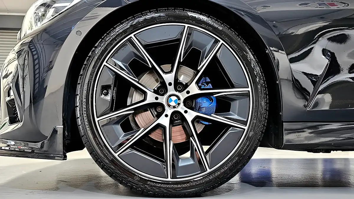 Used 2019 BMW 3 Series M Sport Black - Interior and Exterior details 12