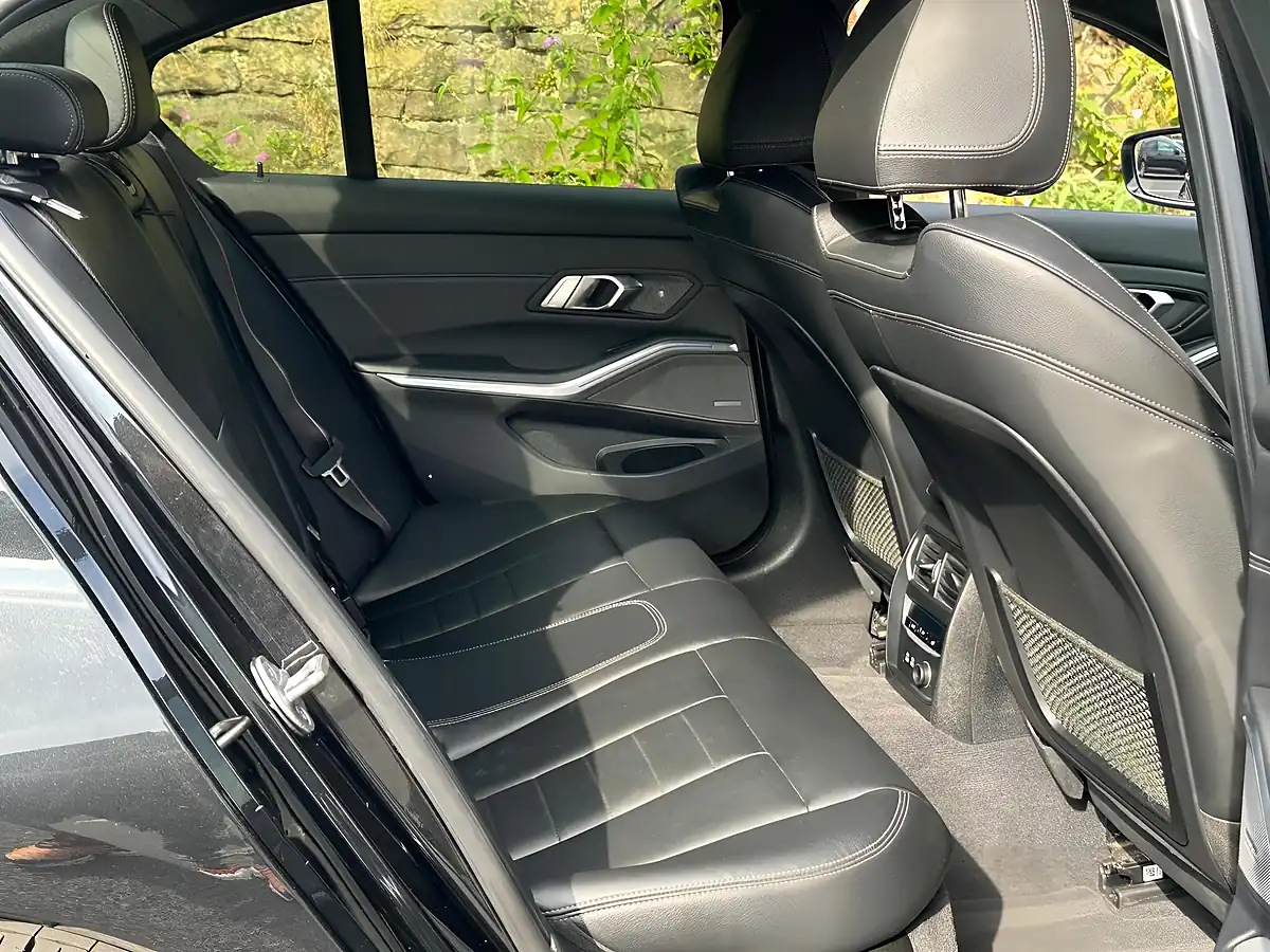 Used 2019 BMW 3 Series M Sport Black - Interior and Exterior details 11