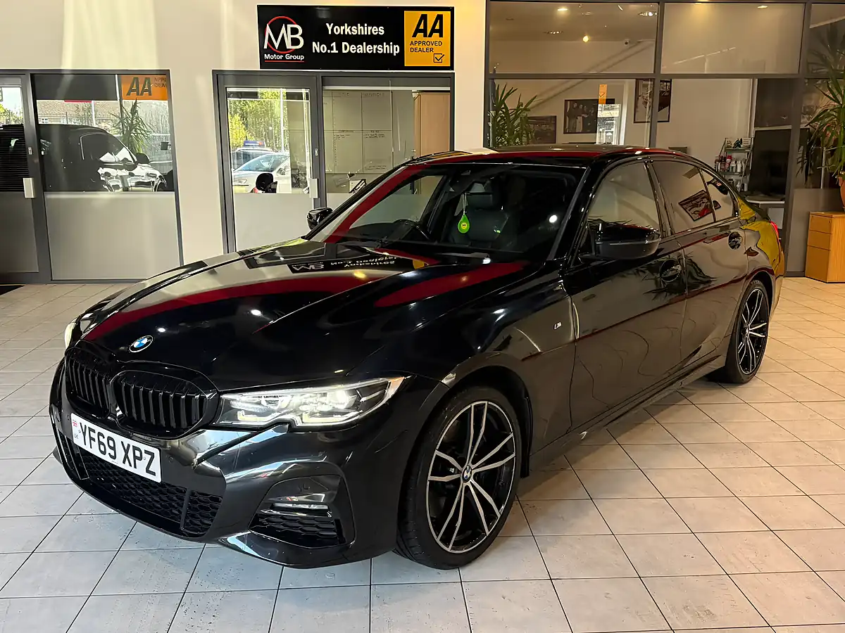 Used 2019 BMW 3 Series M Sport Black - Interior and Exterior details 5