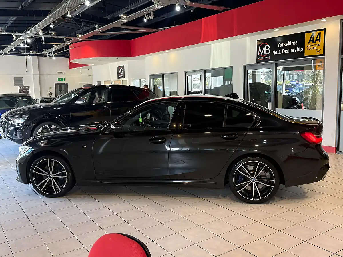 Used 2019 BMW 3 Series M Sport Black - Interior and Exterior details 7