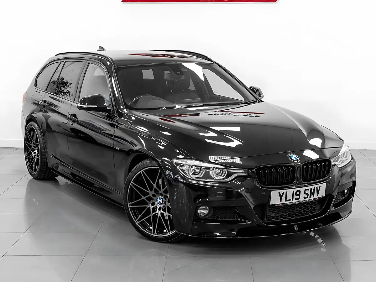 Used 2019 BMW 3 Series M Sport Black Sapphire - Interior and Exterior details 6