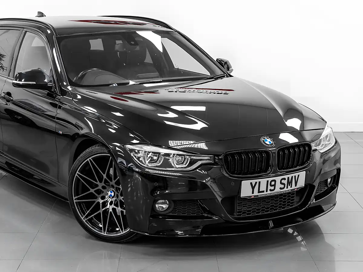 Used 2019 BMW 3 Series M Sport Black Sapphire - Interior and Exterior details 7