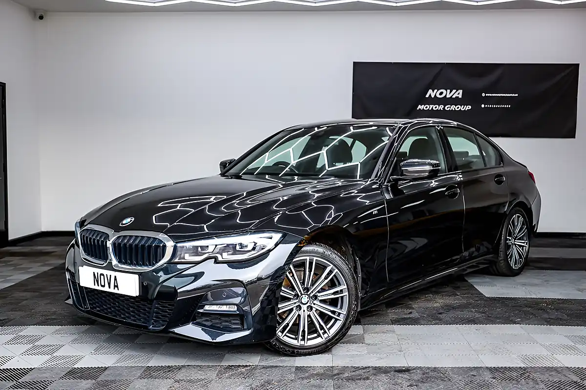 Used 2019 BMW 3 Series M Sport Black Sapphire - Interior and Exterior details 3