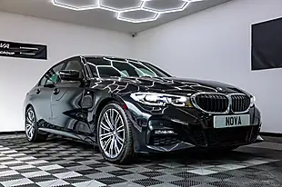Used 2019 BMW 3 Series M Sport Black Sapphire - Interior and Exterior details 5