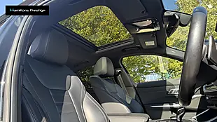Used 2019 BMW 3 Series M Sport Black Sapphire Metallic - Interior and Exterior details 4
