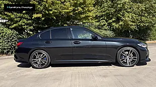 Used 2019 BMW 3 Series M Sport Black Sapphire Metallic - Interior and Exterior details 9
