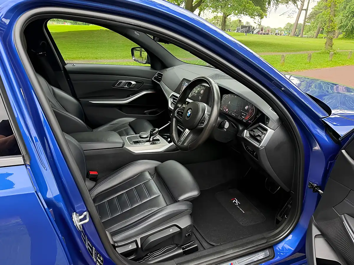 Used 2019 BMW 3 Series M Sport Blue - Interior and Exterior details 10
