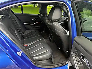 Used 2019 BMW 3 Series M Sport Blue - Interior and Exterior details 14