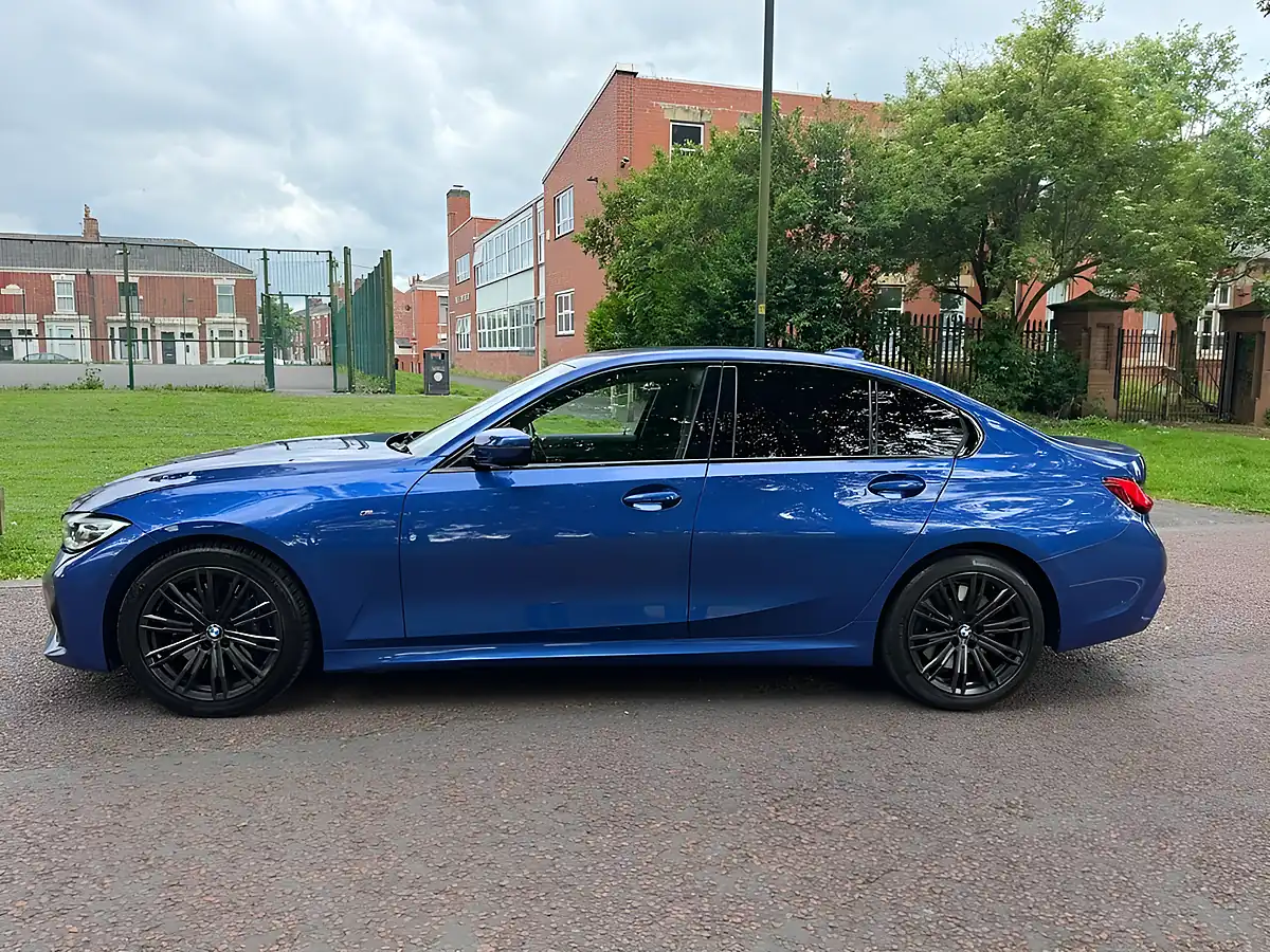Used 2019 BMW 3 Series M Sport Blue - Interior and Exterior details 6