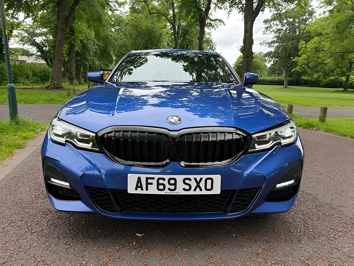 Used 2019 BMW 3 Series M Sport Blue - Interior and Exterior details 8