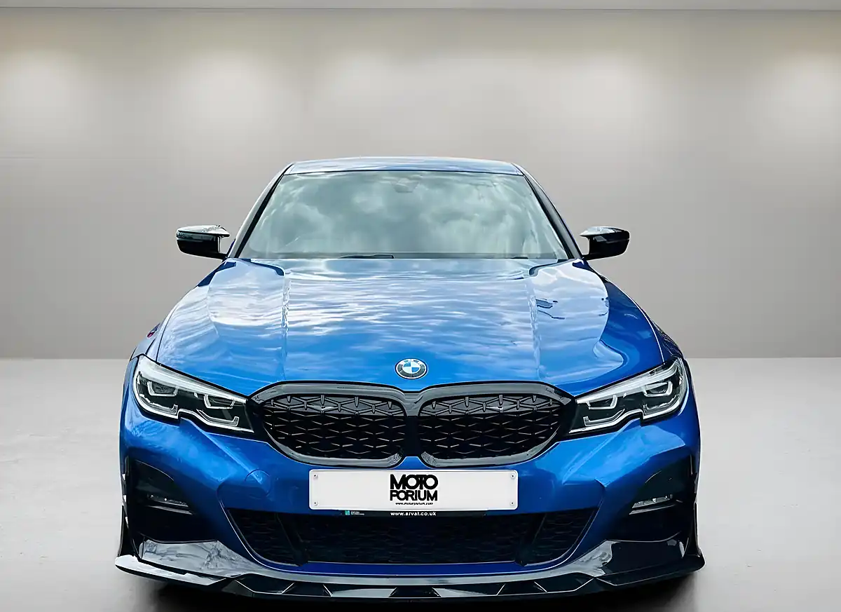 Used 2019 BMW 3 Series M Sport Blue - Front View
