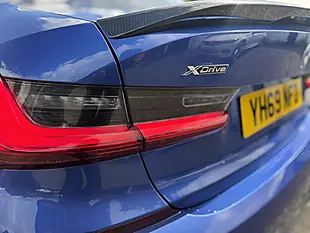 Used 2019 BMW 3 Series M Sport Blue - Interior and Exterior details 20