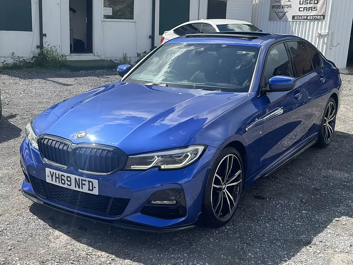 Used 2019 BMW 3 Series M Sport Blue - Interior and Exterior details 3