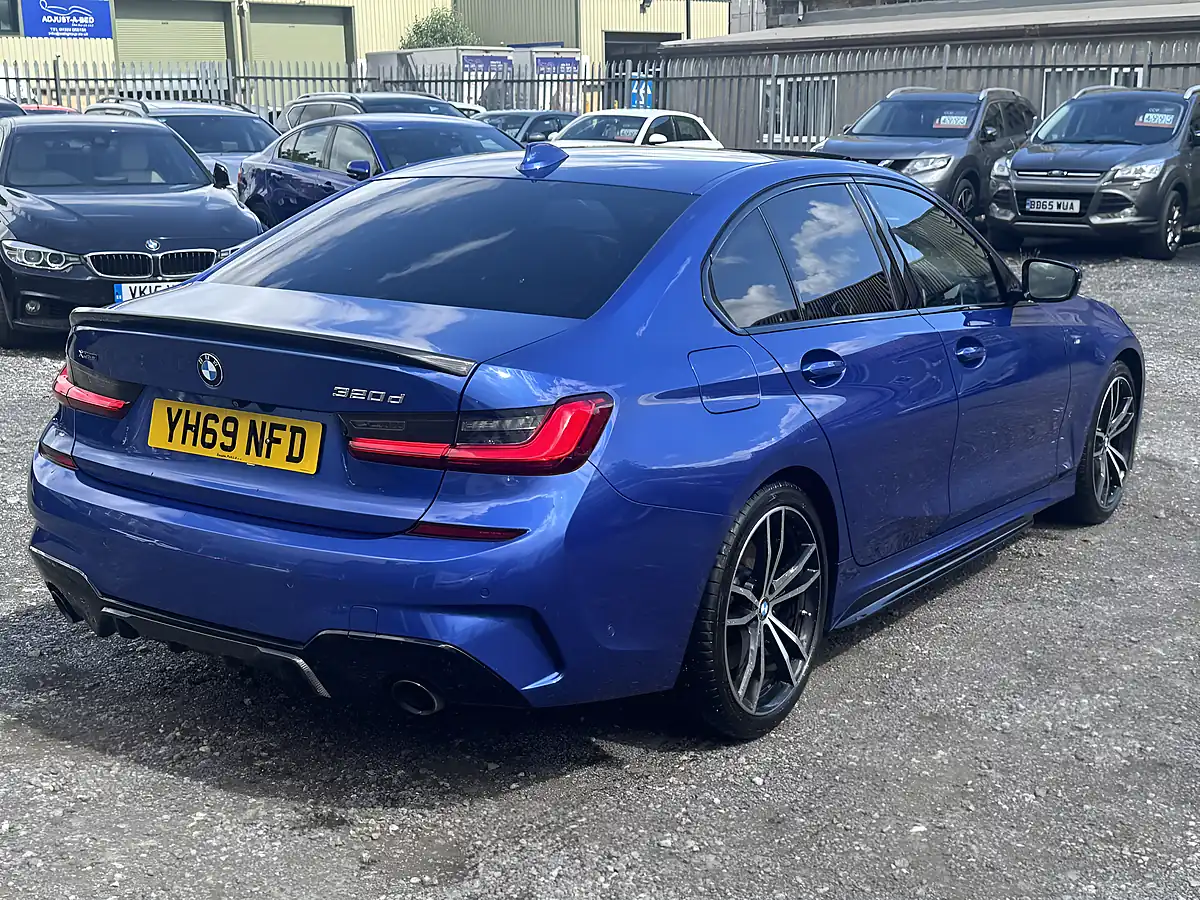 Used 2019 BMW 3 Series M Sport Blue - Interior and Exterior details 7