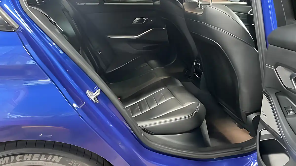 Used 2019 BMW 3 Series M Sport Blue - Interior and Exterior details 10