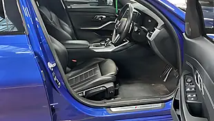 Used 2019 BMW 3 Series M Sport Blue - Interior and Exterior details 11