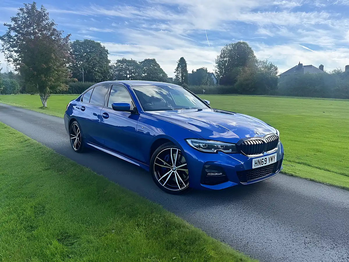 Used 2019 BMW 3 Series M Sport Blue - Interior and Exterior details 2