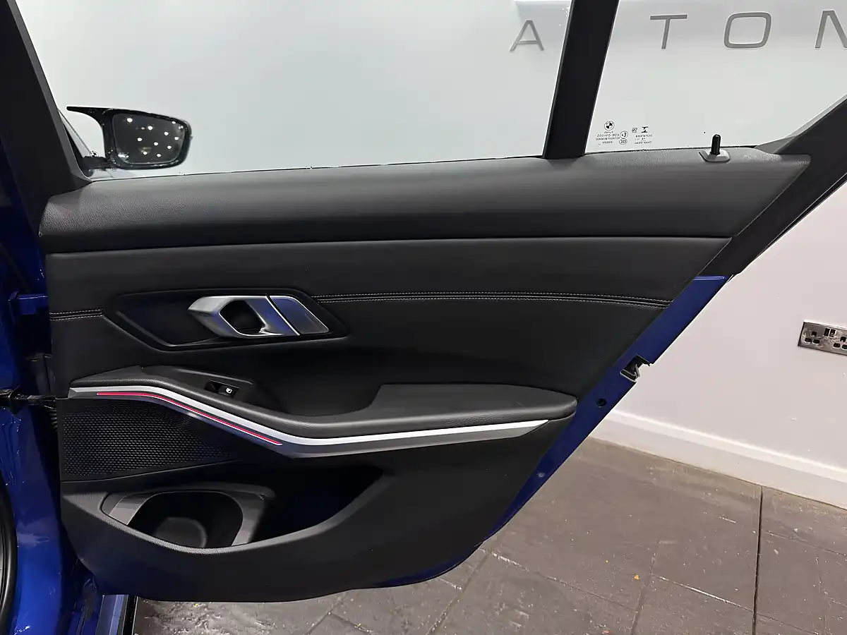 Used 2019 BMW 3 Series M Sport Blue - Interior and Exterior details 17