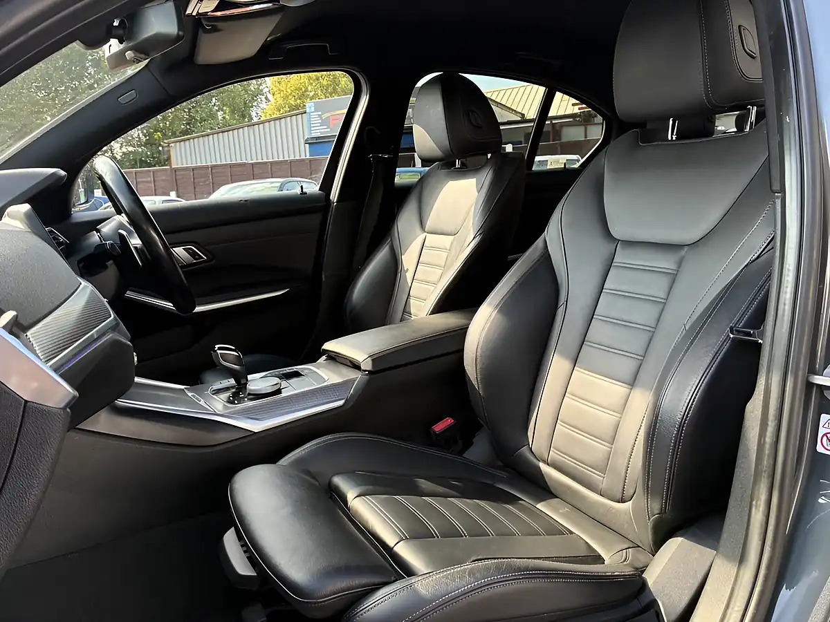 Used 2019 BMW 3 Series M Sport Grey - Interior and Exterior details 17