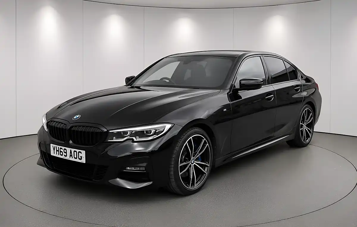 Used 2019 BMW 3 Series M Sport Obsidian Black Metallic - Front View