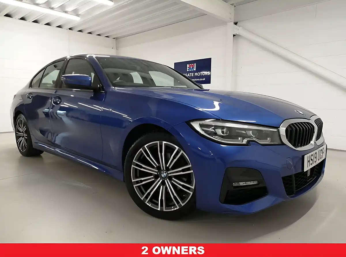 Used 2019 BMW 3 Series M Sport Portimao Blue - Front View