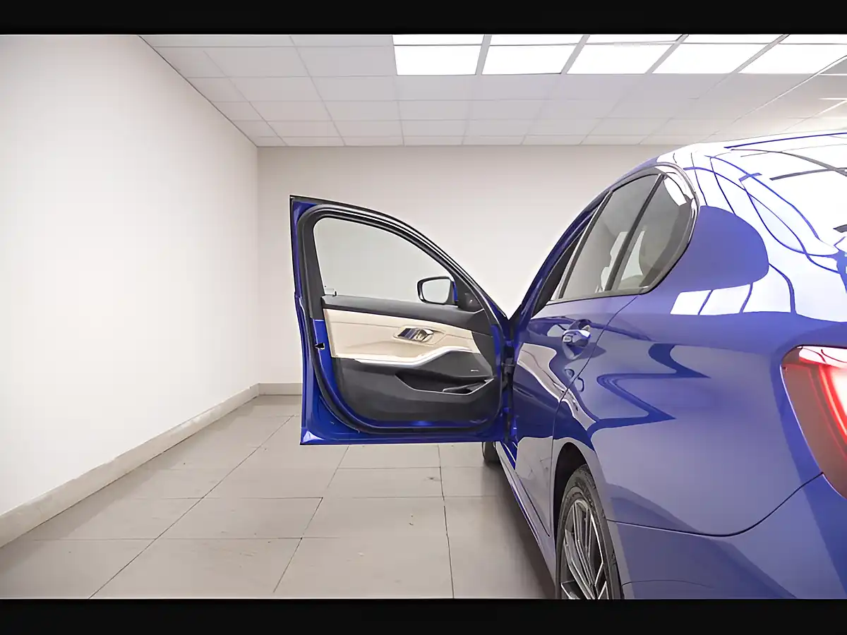 Used 2019 BMW 3 Series M Sport Portimao Blue - Interior and Exterior details 20