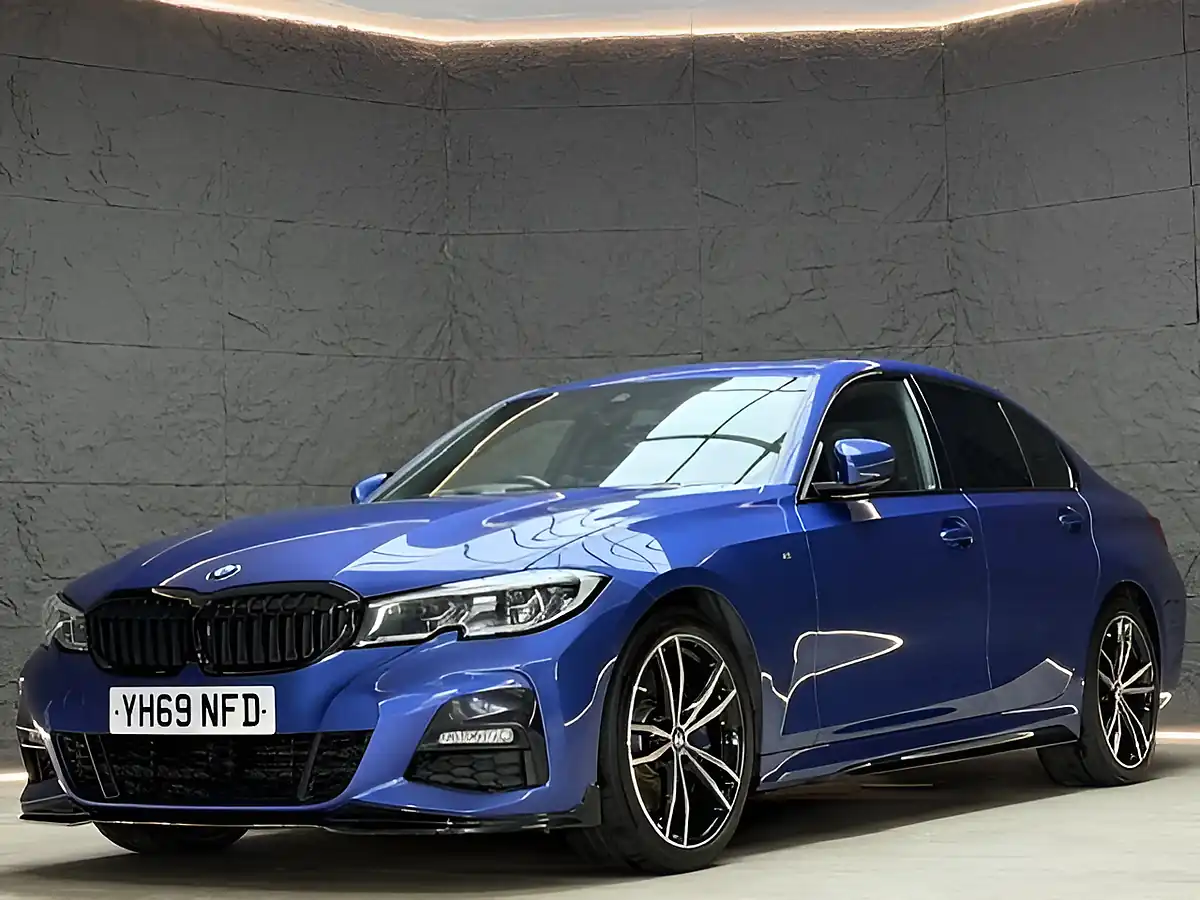 Used 2019 BMW 3 Series M Sport Portimao Blue - Front View