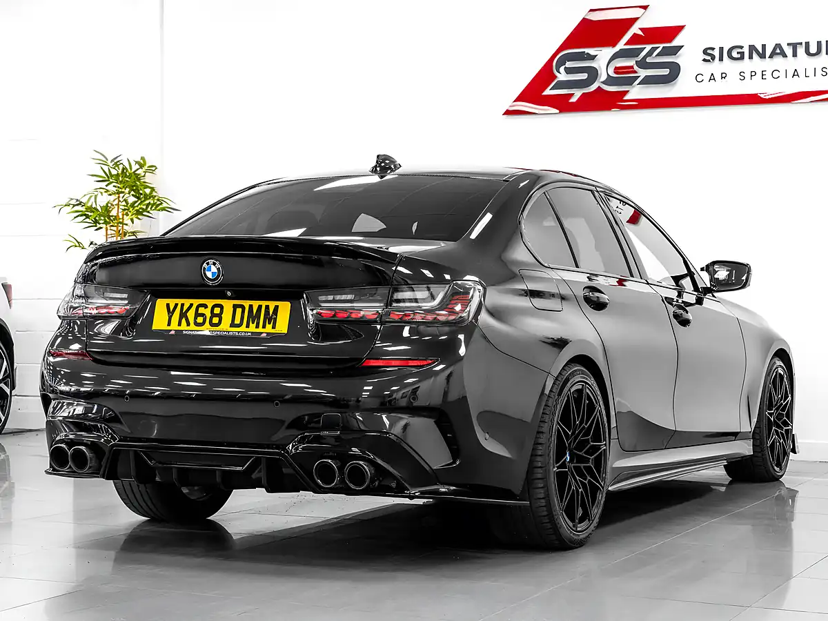 Used 2019 BMW 3 Series M Sport Sapphire Black - Interior and Exterior details 3