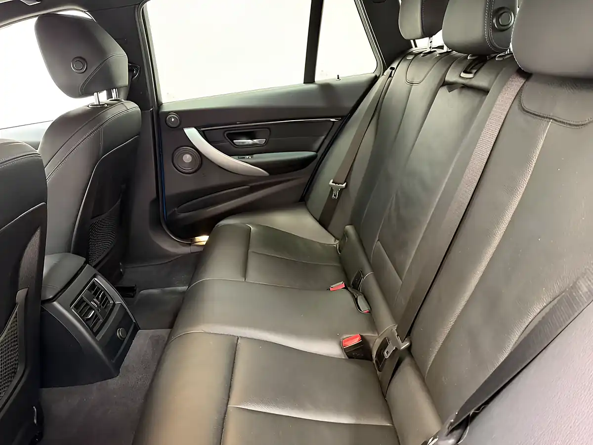 Used 2019 BMW 3 Series M Sport Shadow Edition Estoril Blue - Interior and Exterior details 20