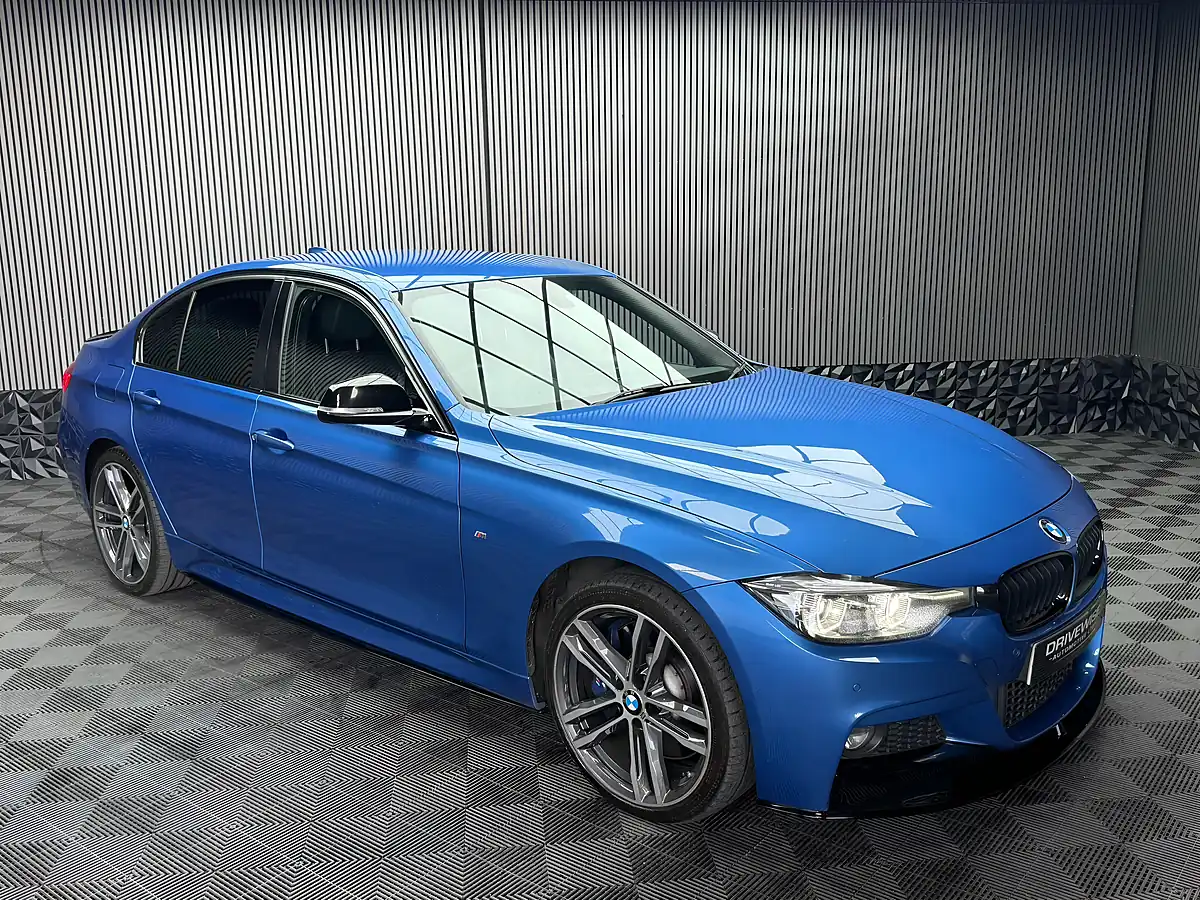 Used 2019 BMW 3 Series M Sport Shadow Edition Estoril Blue - Interior and Exterior details 7