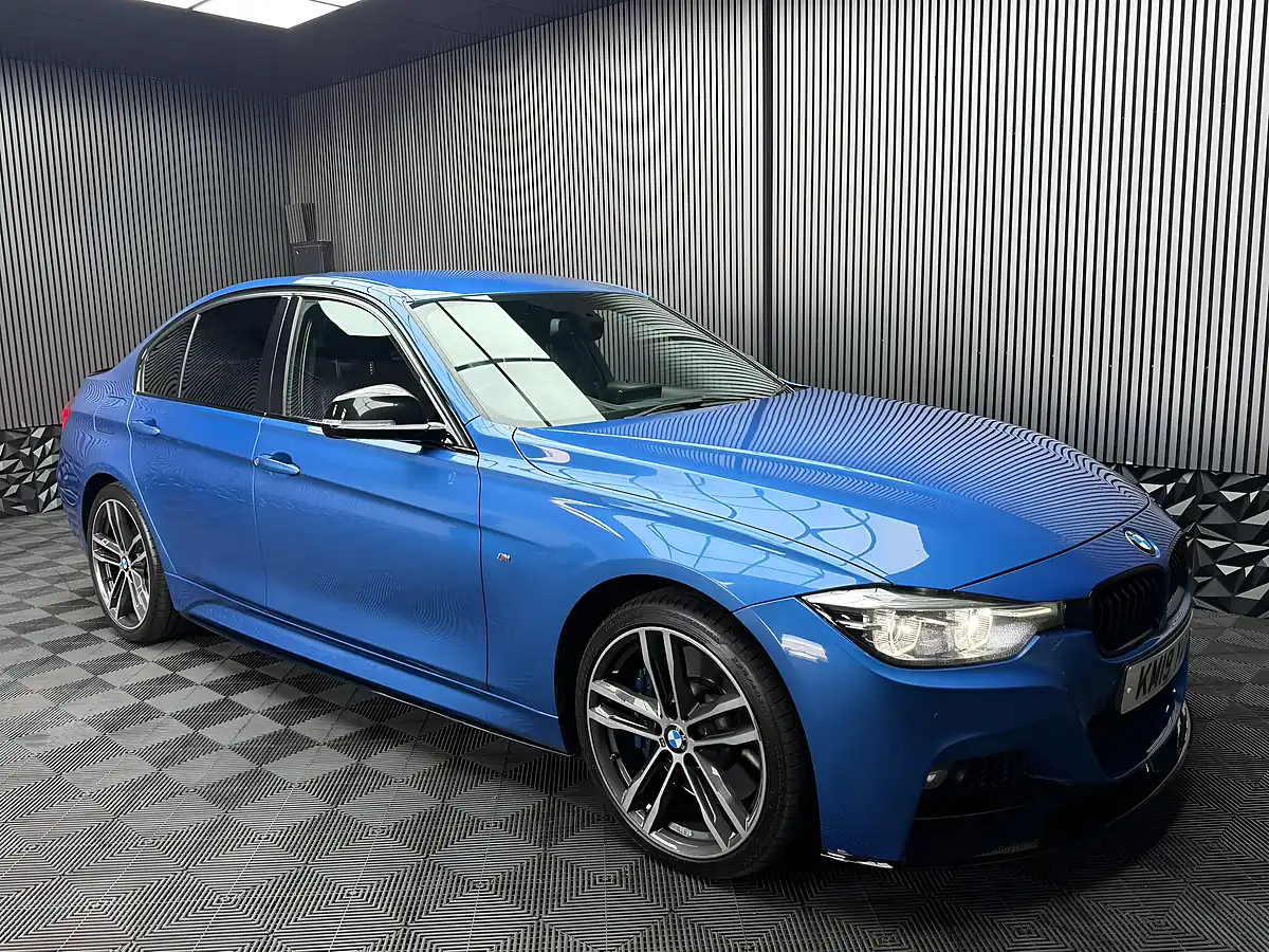 Used 2019 BMW 3 Series M Sport Shadow Edition Estoril Blue - Interior and Exterior details 8
