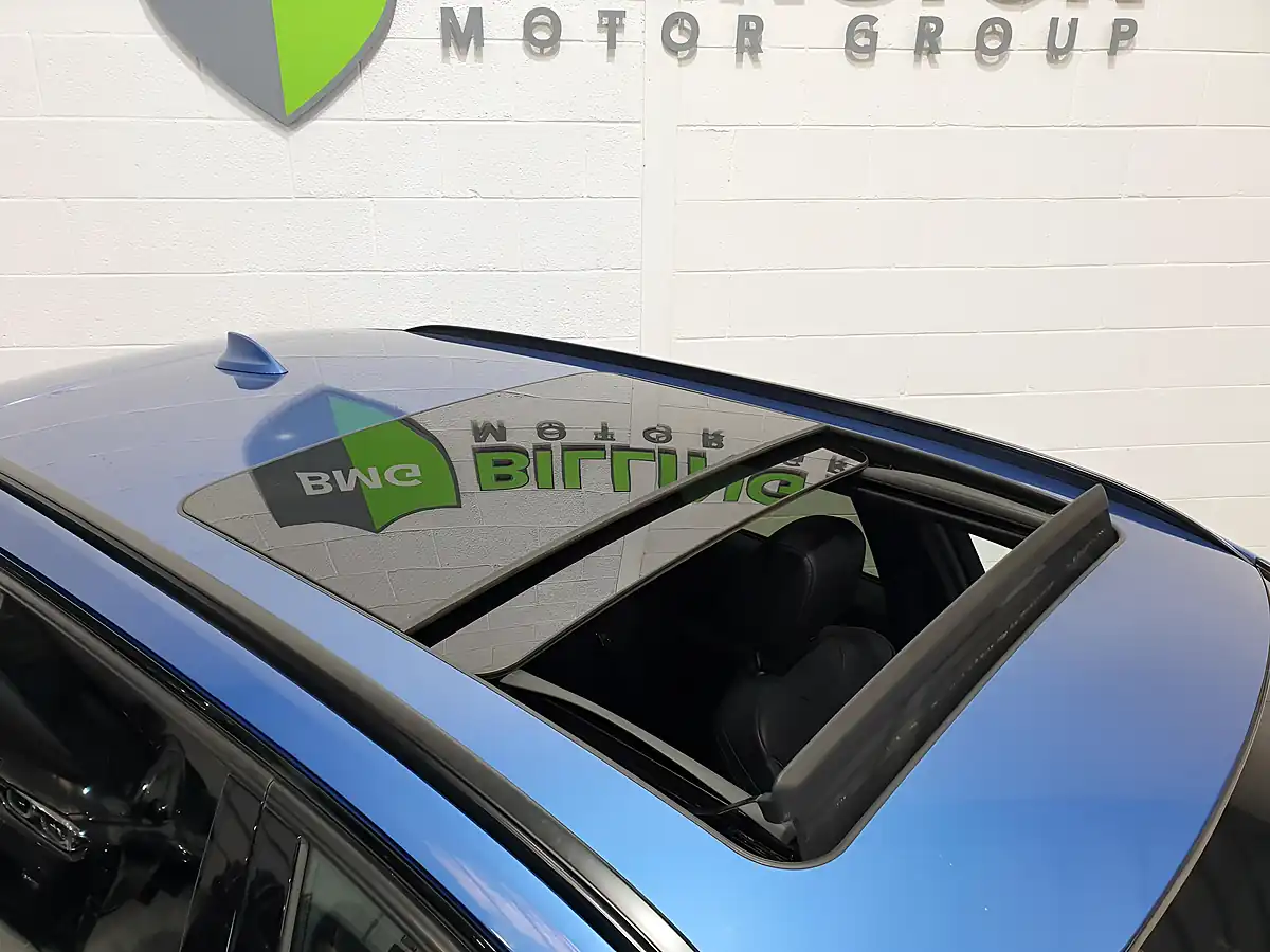 Used 2019 BMW 3 Series M Sport Shadow Edition Touring Blue - Interior and Exterior details 10