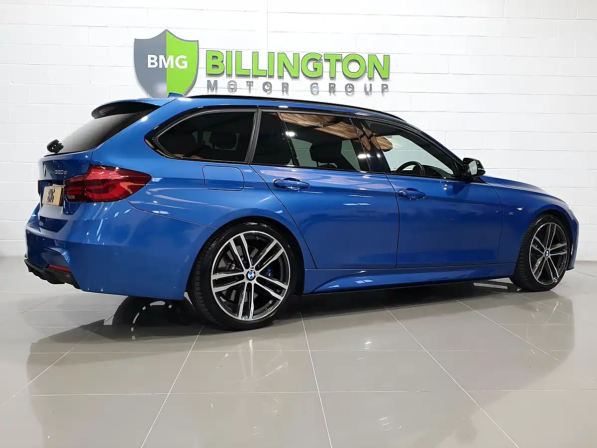 Used 2019 BMW 3 Series M Sport Shadow Edition Touring Blue - Interior and Exterior details 7