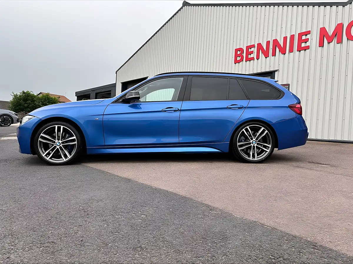 Used 2019 BMW 3 Series M Sport Shadow Edition Touring Blue - Interior and Exterior details 10