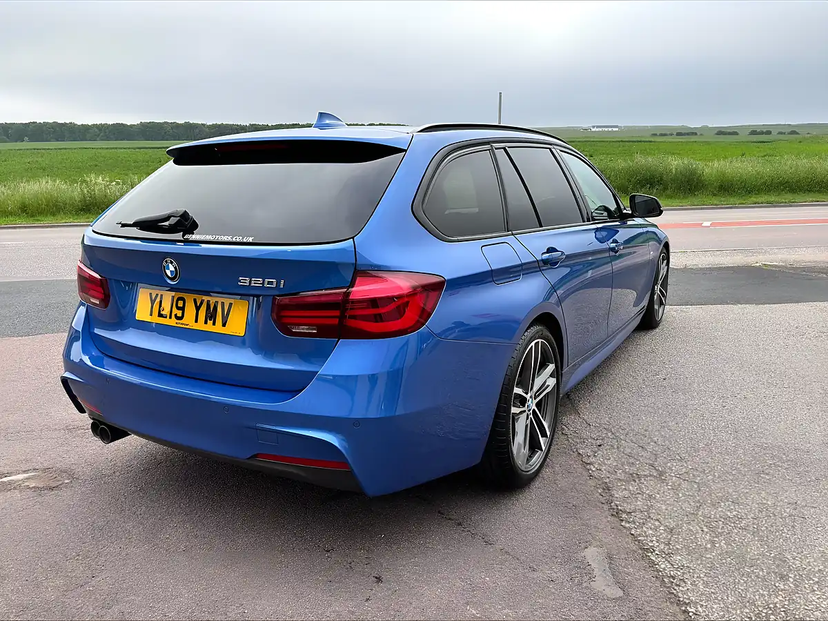 Used 2019 BMW 3 Series M Sport Shadow Edition Touring Blue - Interior and Exterior details 3