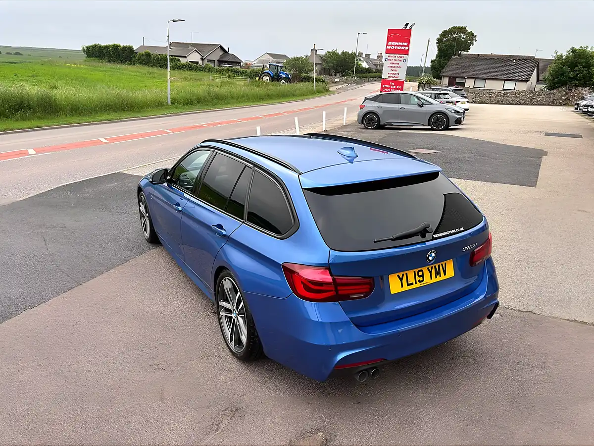 Used 2019 BMW 3 Series M Sport Shadow Edition Touring Blue - Interior and Exterior details 5