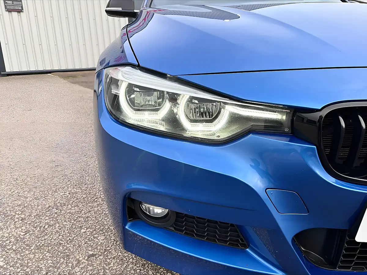 Used 2019 BMW 3 Series M Sport Shadow Edition Touring Blue - Interior and Exterior details 8