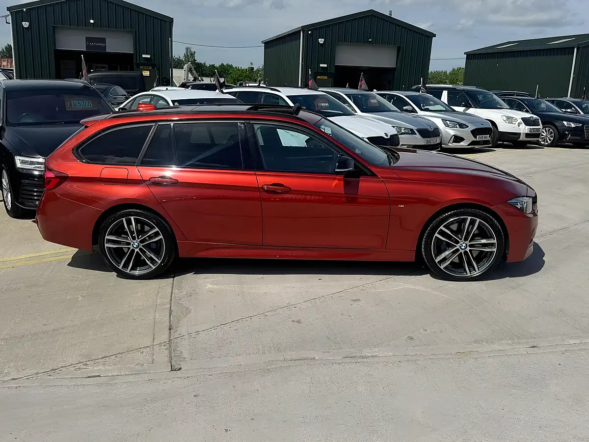 Used 2019 BMW 3 Series M Sport Shadow Edition Touring Orange - Interior and Exterior details 10