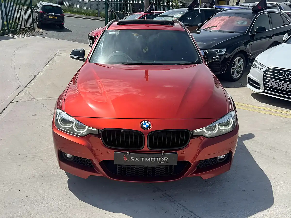 Used 2019 BMW 3 Series M Sport Shadow Edition Touring Orange - Interior and Exterior details 3