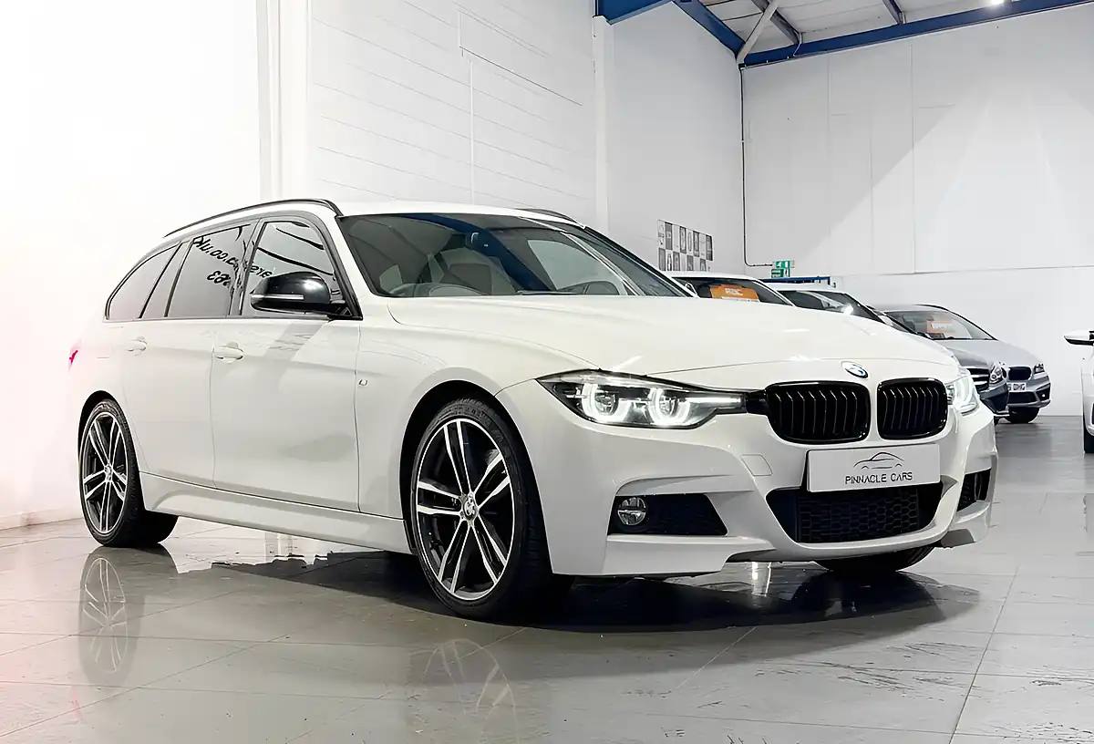 Used 2019 BMW 3 Series M Sport Shadow Edition Touring White - Interior and Exterior details 7
